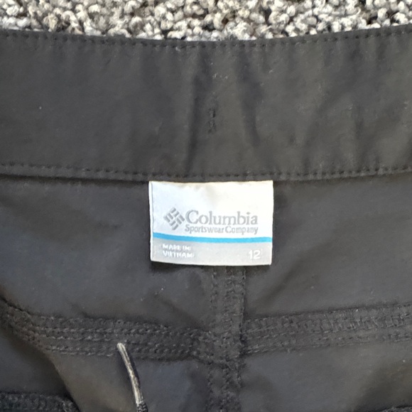 Columbia Climber Canyon™ II Capri 3/4 Pants Women's Black Like New Size 12 - Picture 10 of 16